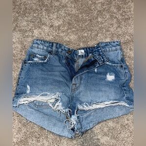 Zara Ripped Jean Shorts Size 4